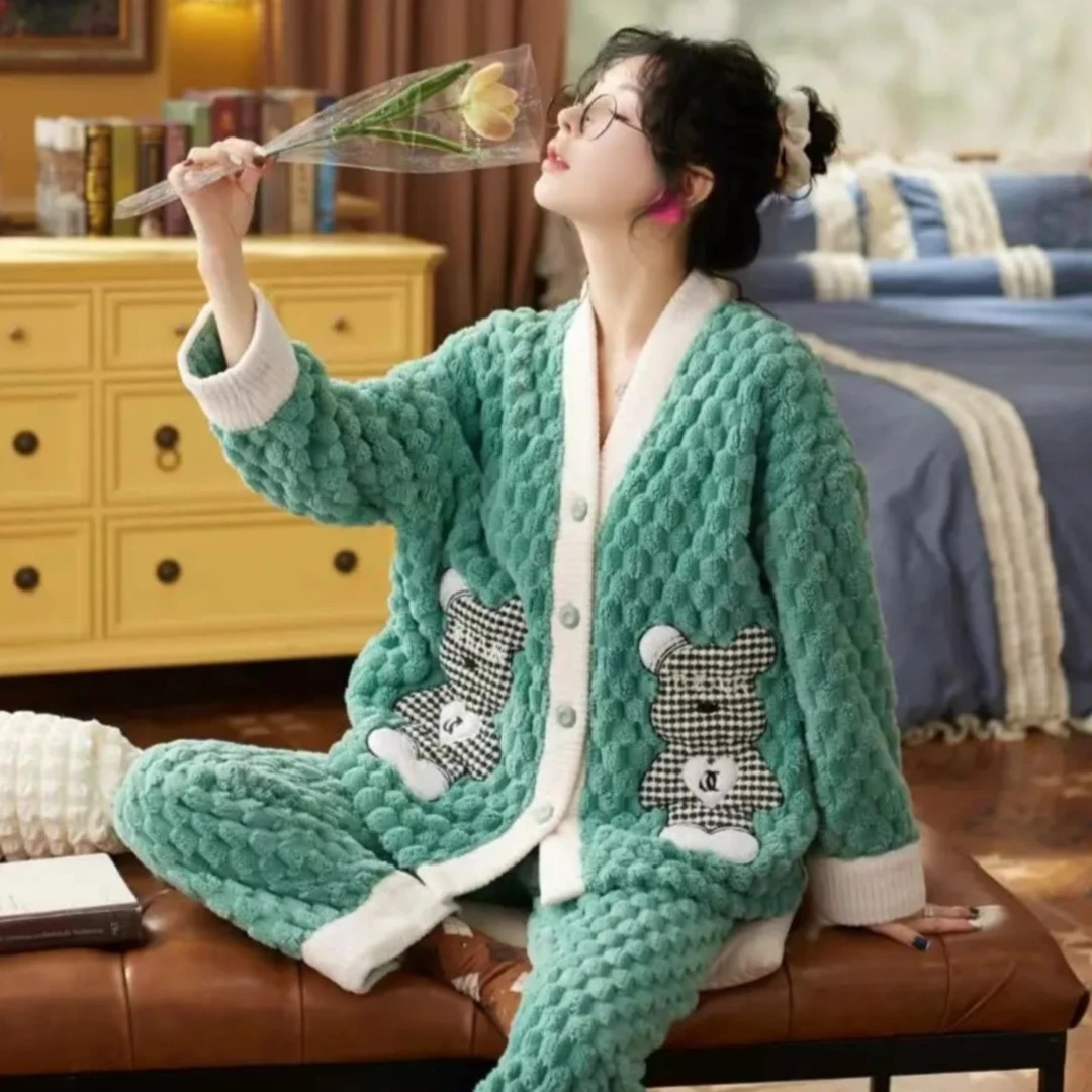 【瑜妹妹】2023年撞色黑白格小熊_兔兔绒面新款冬加厚睡衣家居服
