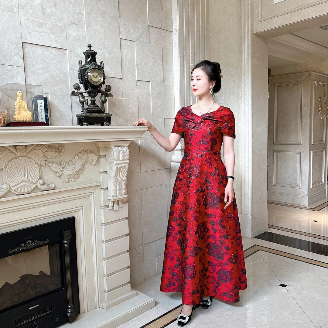 高端轻奢喜妈妈礼服定制婚宴红色立体玫瑰印花蓬蓬礼服裙2203023
