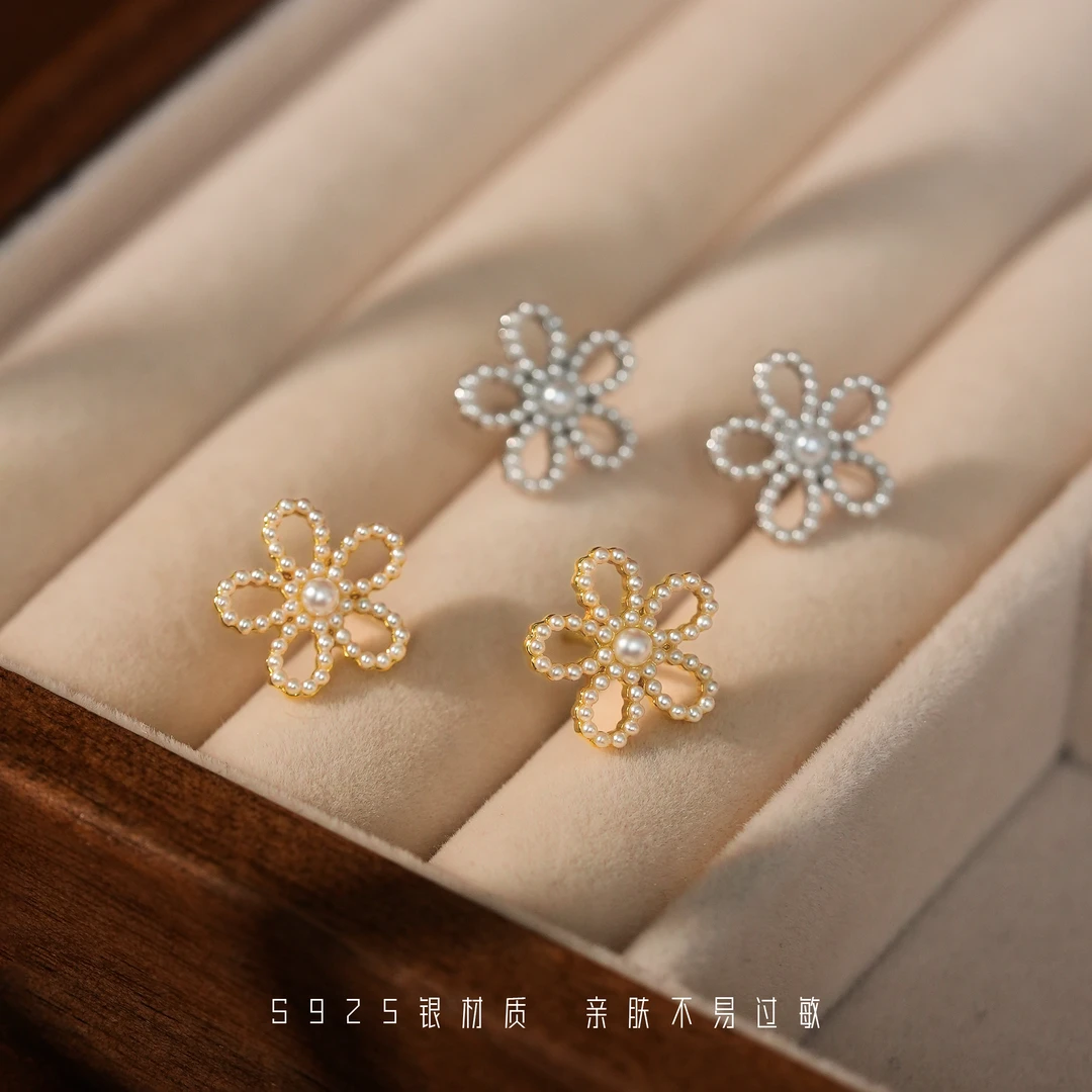 丽沁 925银耳饰 减龄甜美镂空花朵耳钉精致少女耳饰小巧简约耳环