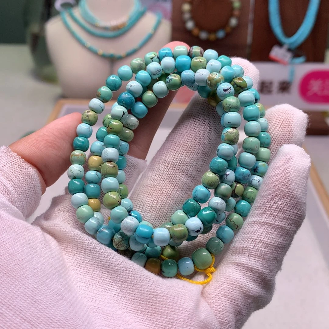 绿松石配饰未镶嵌