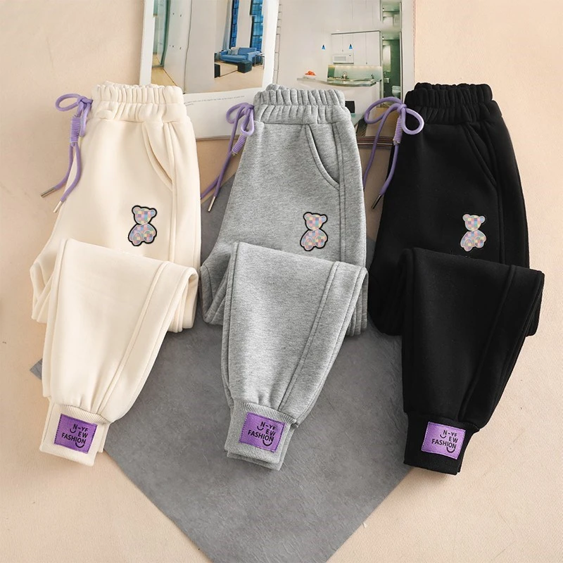 女童春秋裤子2023新款中大童运动裤儿童洋气卫裤女孩宽松