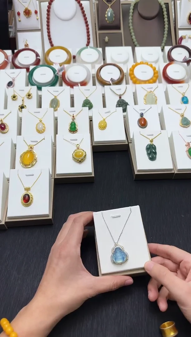 【闪购商品】海蓝宝石颈饰未镶嵌11多样性发一