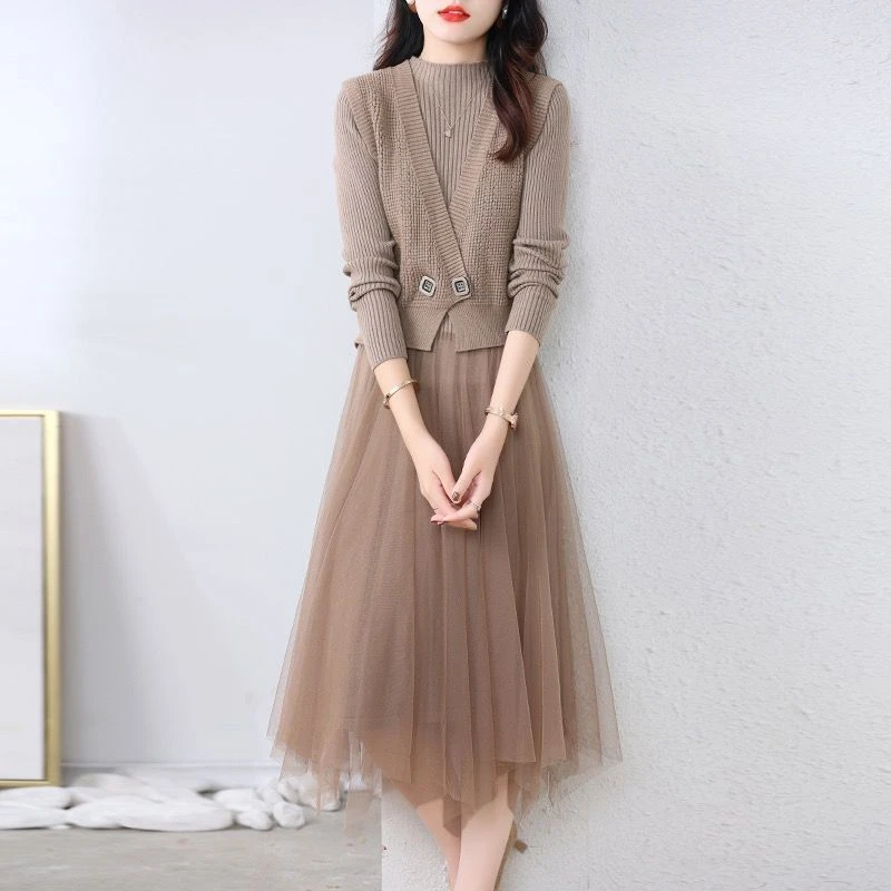 两件套针织连衣裙女2025春季新时尚马甲网纱拼接裙子套装气质打底