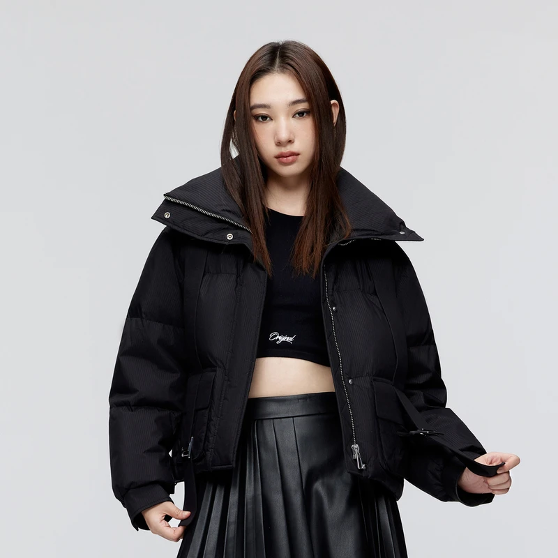 【好羽绒】2023冬90绒女保暖短款黑金羽绒服B30145276