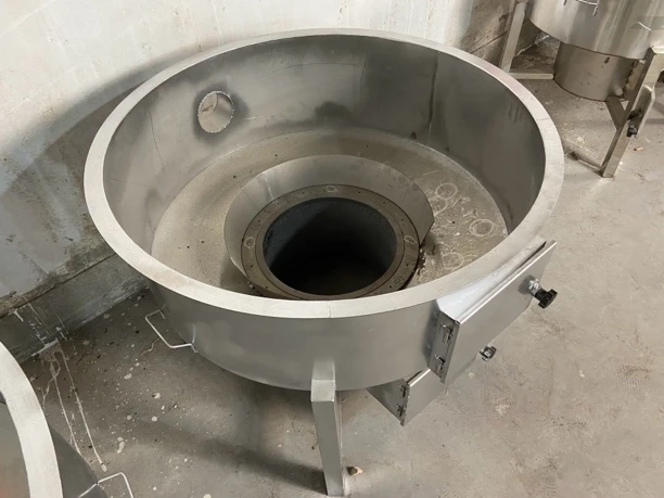 无烟气化炉柴火炉煤柴两用铸铁生铁内胆坝坝宴养殖场取暖炉