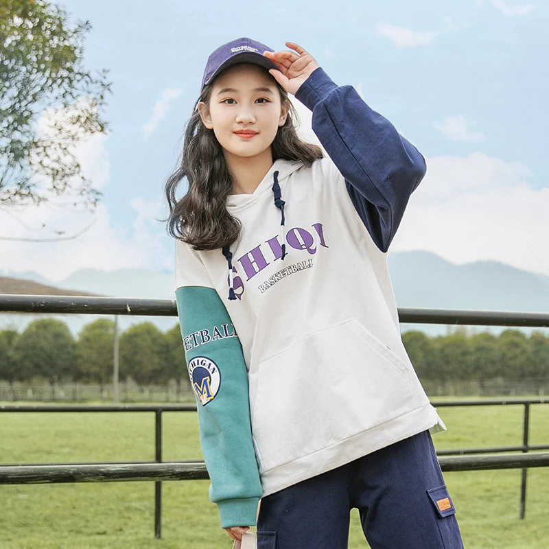 初中女生春秋装新款2025年少女高中学生卫衣帽衫宽松运动拼接时尚