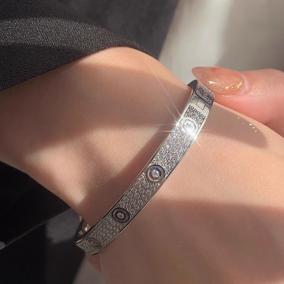 恋美 925银手镯 <卡家>手工密镶精工精致手镯女首饰银饰品S06240