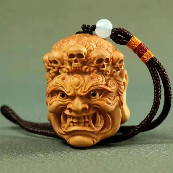 不动明王 黄杨把玩木质随身汽车精品把件挂饰自然手工