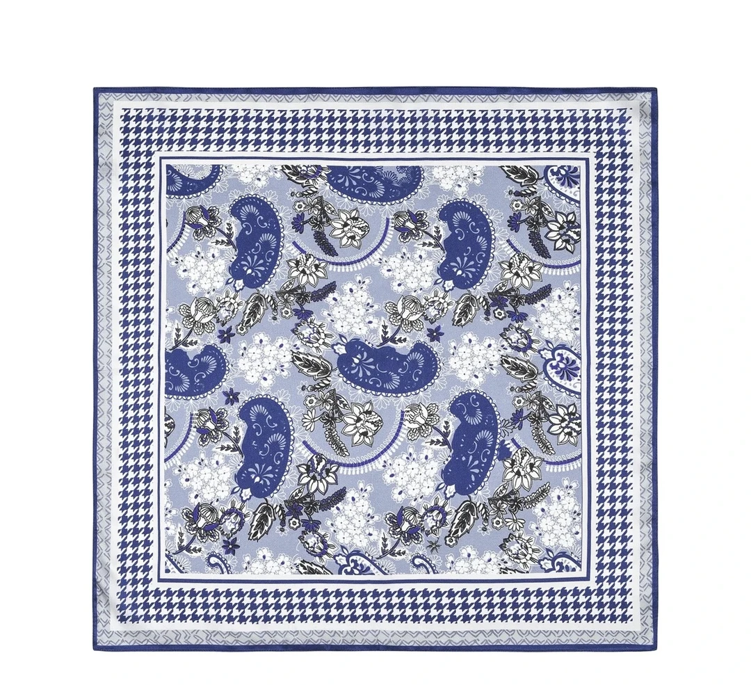 五花花手 连衣裙搭配丝巾百搭