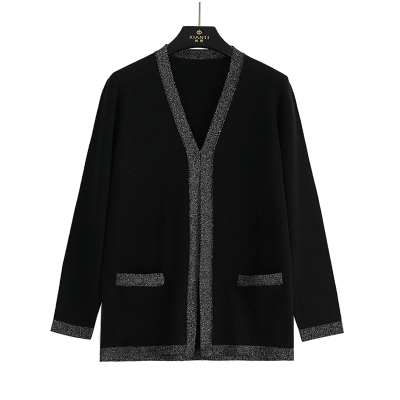 【轻奢-大气】时尚撞色边星钻V领中长款针织开衫外套女秋-2406074