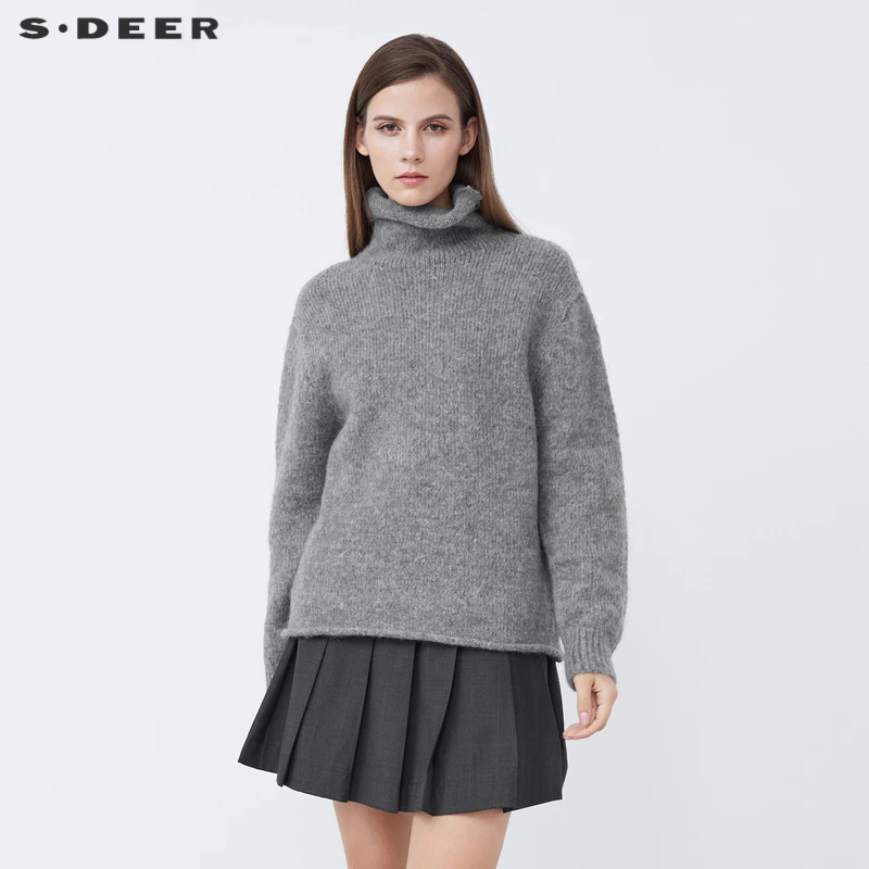 S·DEER圣迪奥女装时尚高领卷边不规则落肩袖保暖针织衫S21483513