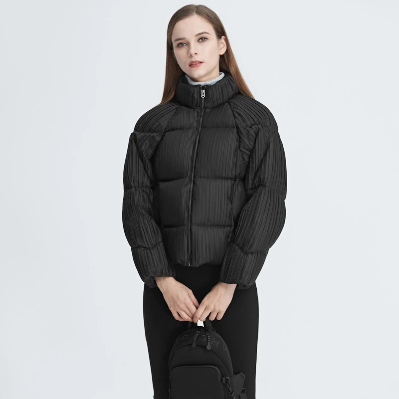 S·DEER圣迪奥女款冬季立领时尚保暖短款白鸭绒羽绒服S20482444