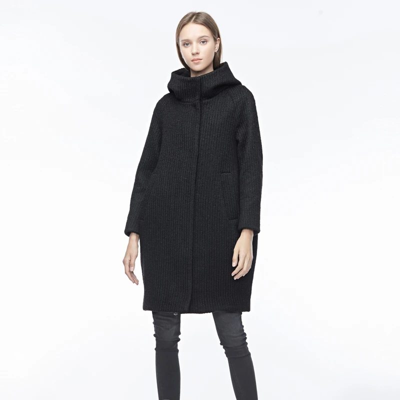 S·DEER圣迪奥休闲简约高领连帽插袋拼接针织纯色大衣S19481808