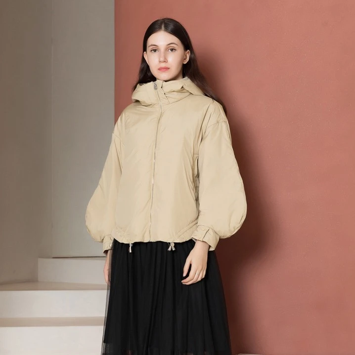 sdeer圣迪奥女装时尚百搭高领连帽泡泡袖宽松短款羽绒服S21462402