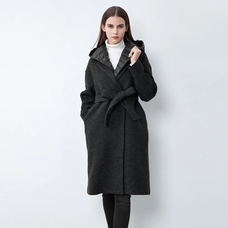 S·DEER圣迪奥女装冬季时尚西装领拼接收腰长款毛呢大衣S21481847