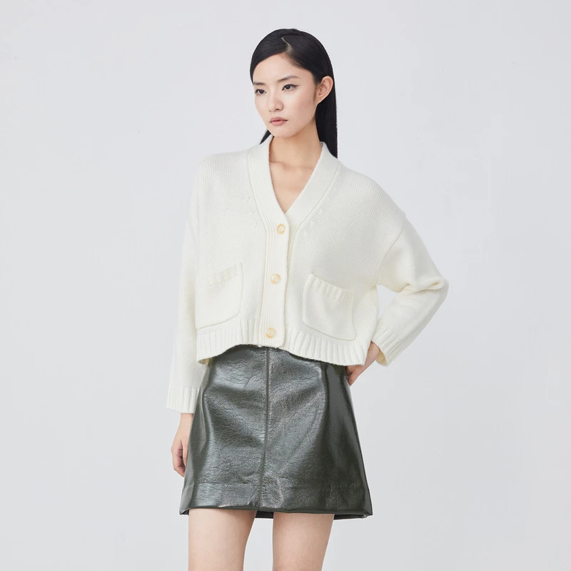 S·DEER秋冬时尚休闲罗纹V领插袋长袖针织开衫毛衣外套S21463582