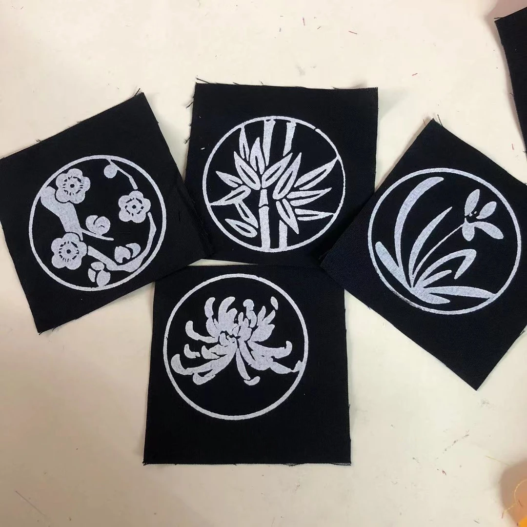 瑕疵梅兰竹菊印花布片