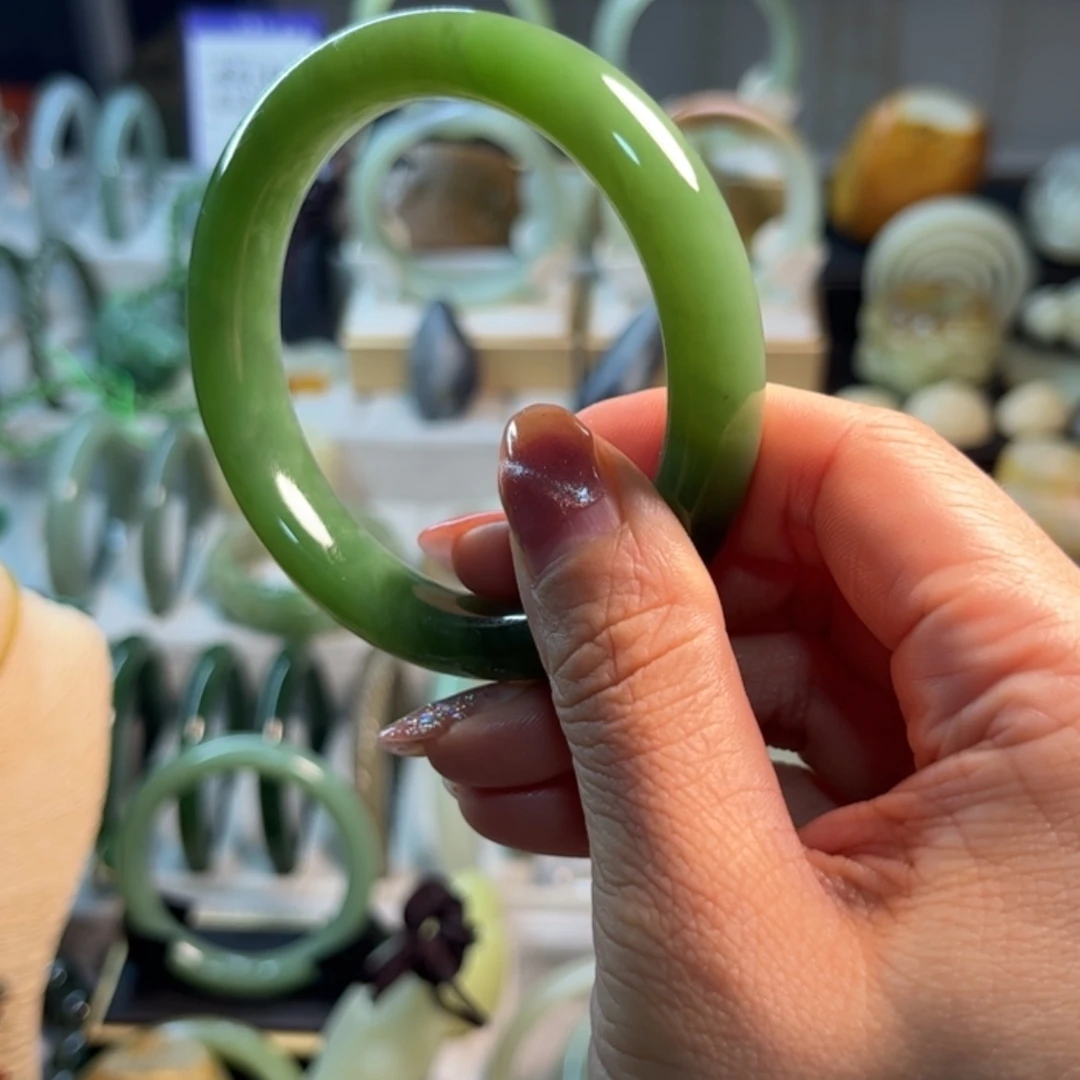 【闪购商品】和田玉（碧玉）手镯未镶嵌用****356冰绿猫