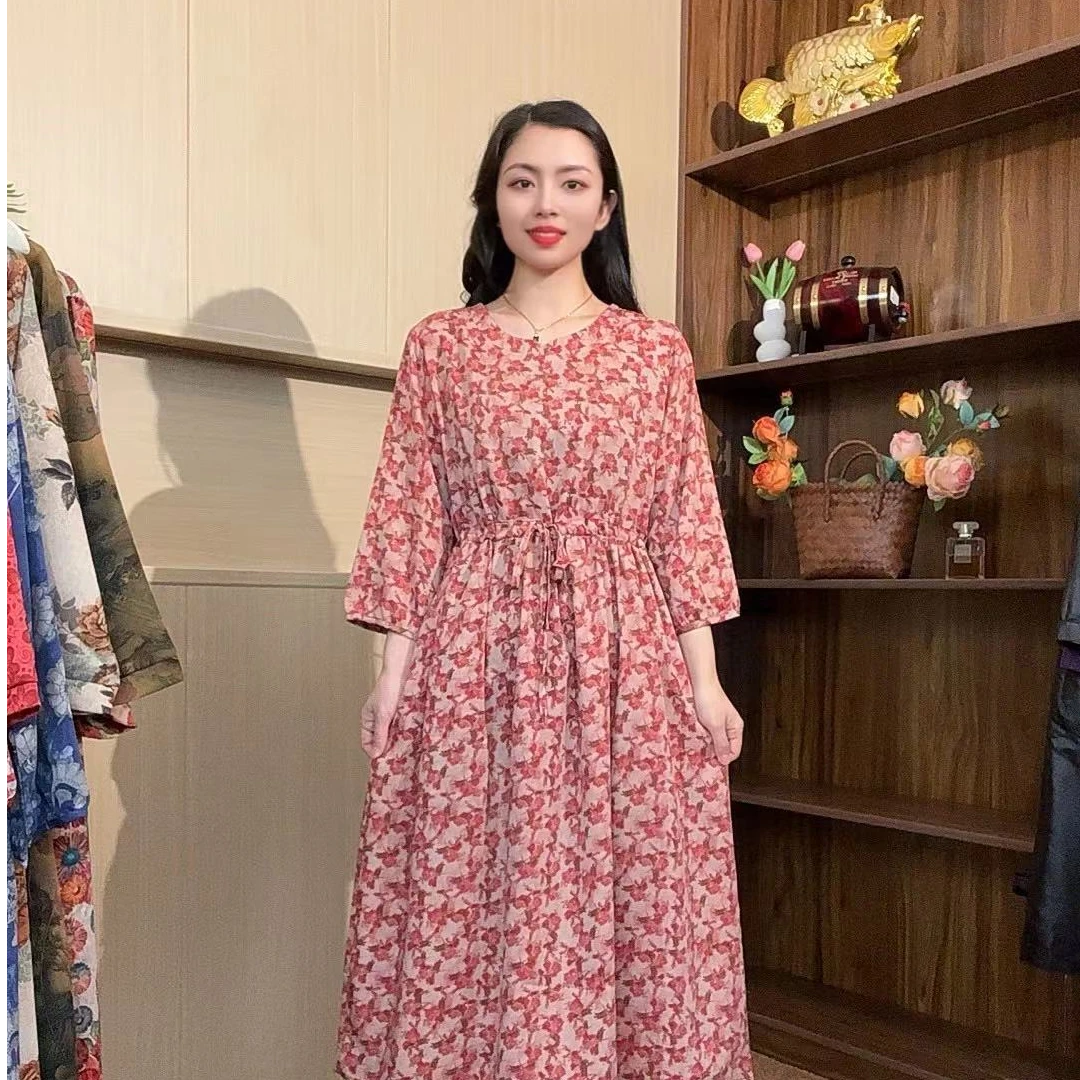 （苏依阁）CZY早秋新款圆领收腰~小红花气质女装连衣裙