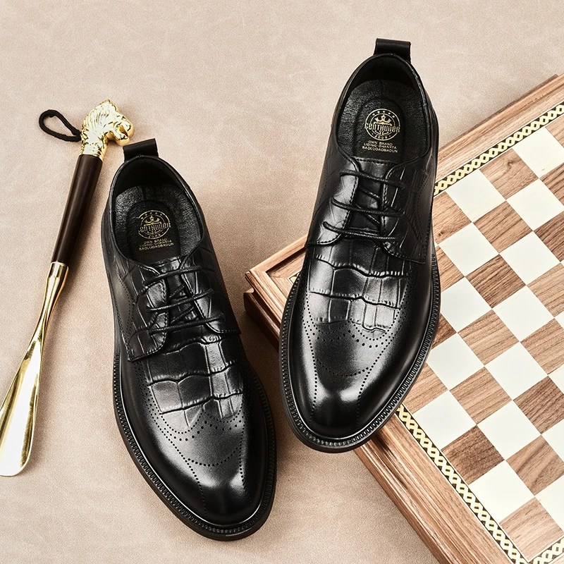 6903皮鞋男新款尖头休闲男士正装商务百搭潮流布洛克雕花印花鞋子