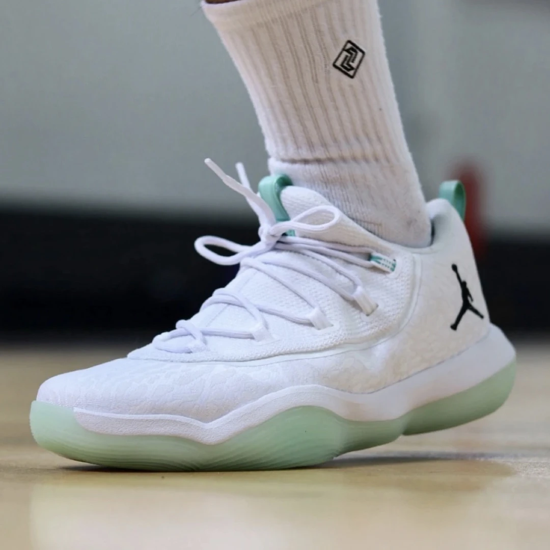 NIKE/耐克 Jodan Super.Fly 1 Low男鞋低帮实战篮球鞋AJ2664-117