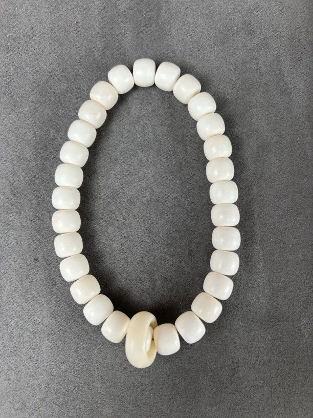 非金属皮质手链 养殖鹿角微瑕1.4手持29颗➕白色女款时尚跑环手链