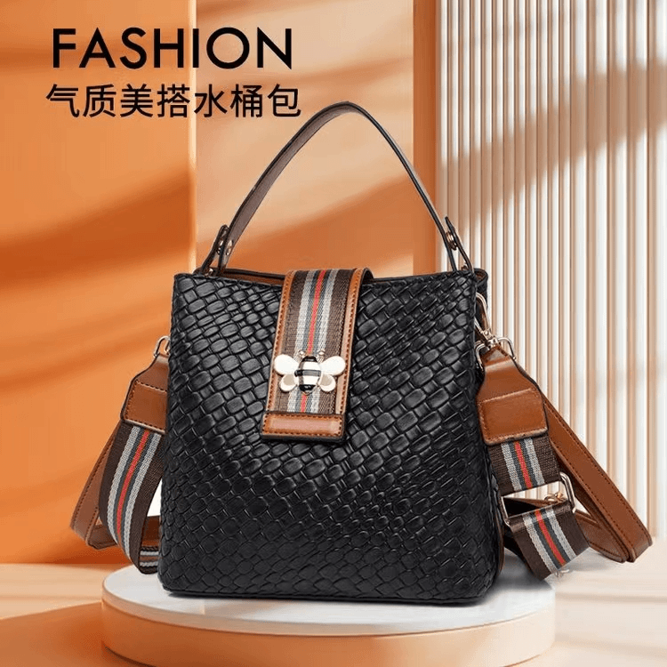 质感包包女包新款2024洋气百搭双肩带水桶包单肩包宽肩带斜挎包潮
