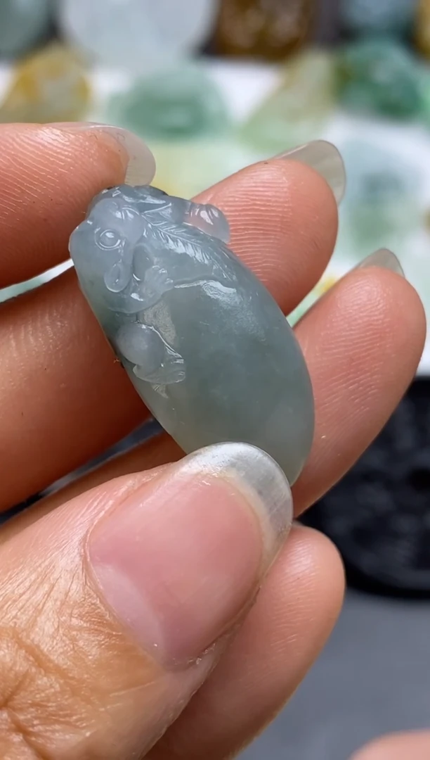 【闪购商品】定制翡翠未镶嵌翡翠毛货~