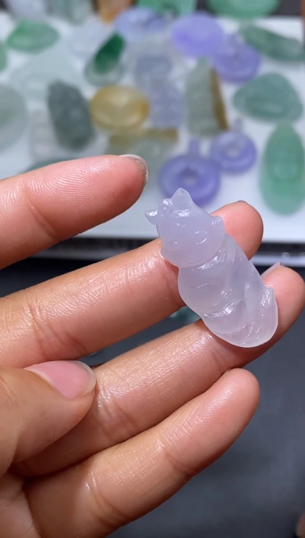 【闪购商品】定制翡翠未镶嵌翡翠吊坠