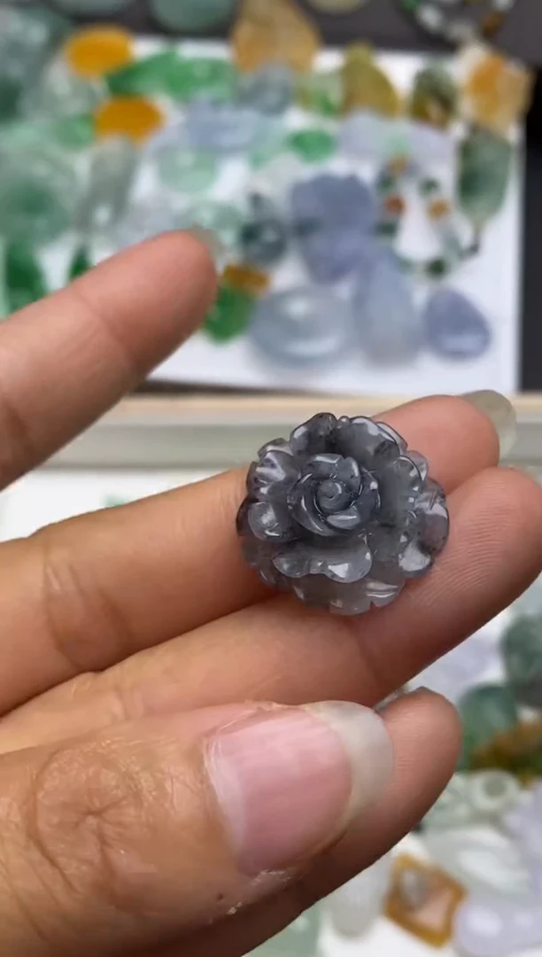 【闪购商品】定制翡翠未镶嵌翡翠毛货~