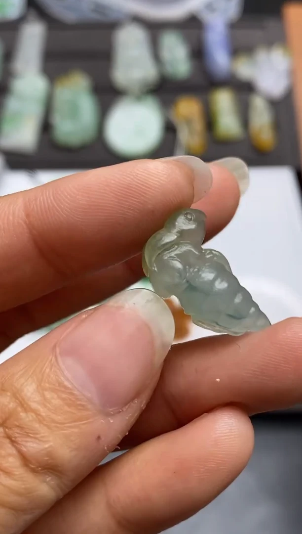 【闪购商品】定制翡翠未镶嵌翡翠毛货~多样性发一