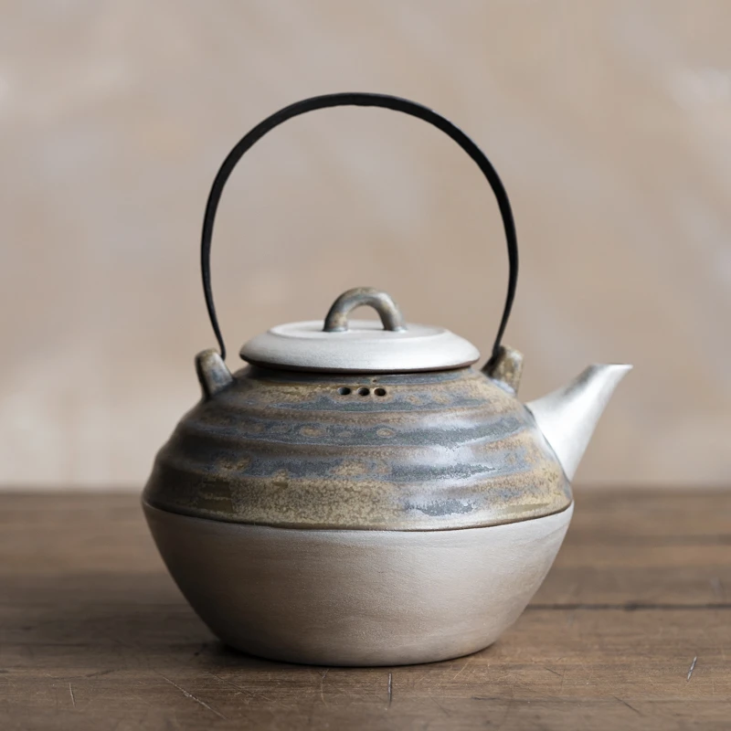 *斋居银装素裹-李朝青灰-安控提梁壶（Q1803）