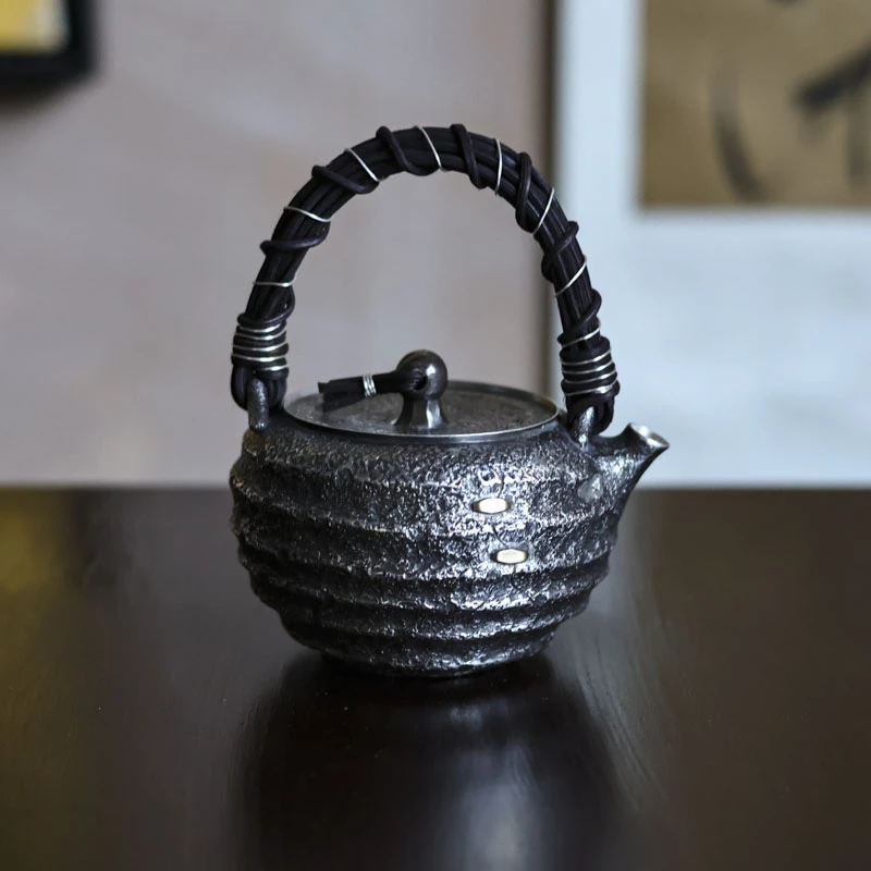 斋居 小泡提梁壶(144.148,克重随机发一个)-180ml（本0278）