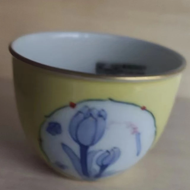 斋居 郁金香小缸杯茶杯陶瓷手绘主人杯品茗杯（南泥S0021）