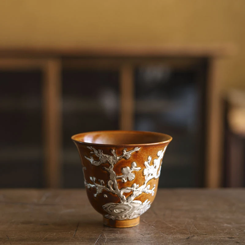 斋居茶杯陶瓷鎏银梅花杯家用陶瓷茶道器具功夫茶具品茗杯（Q0804）
