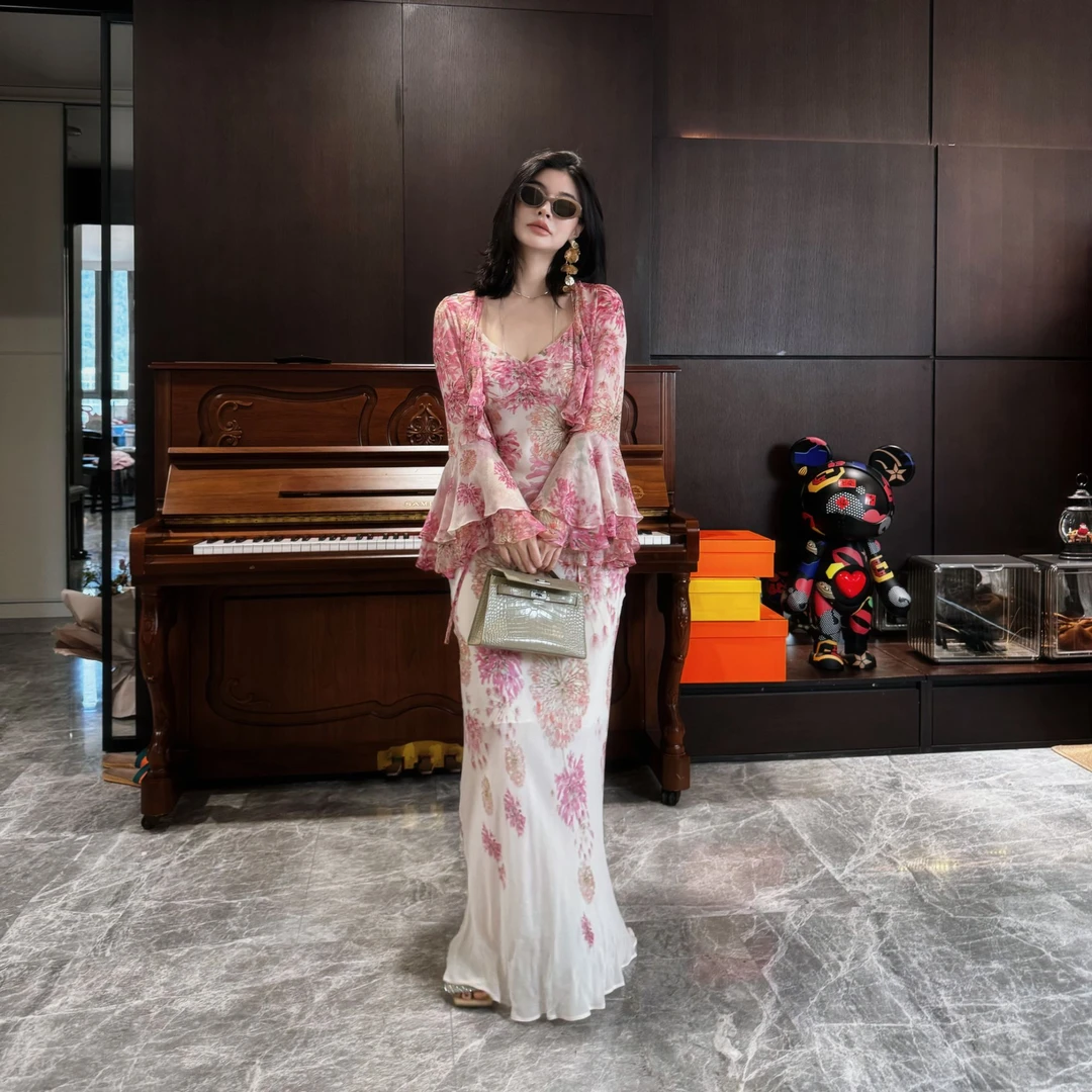 郭甜心【森系温柔】春夏小众设计感浪漫时尚碎花显瘦两件套52615-19