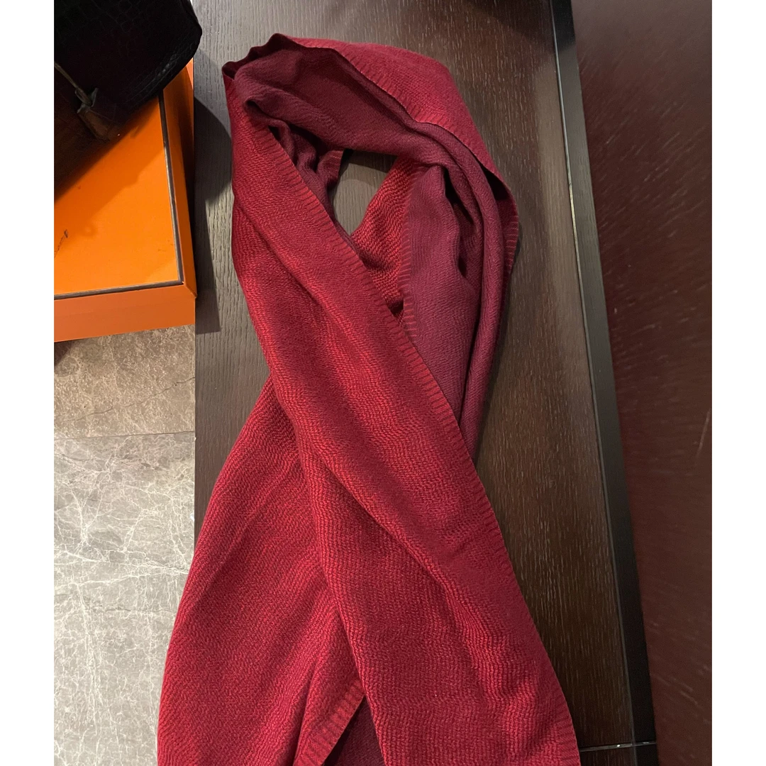 郭甜心【温暖寒冬】秋冬复古设计感时尚百搭纯色保暖长款围巾91401