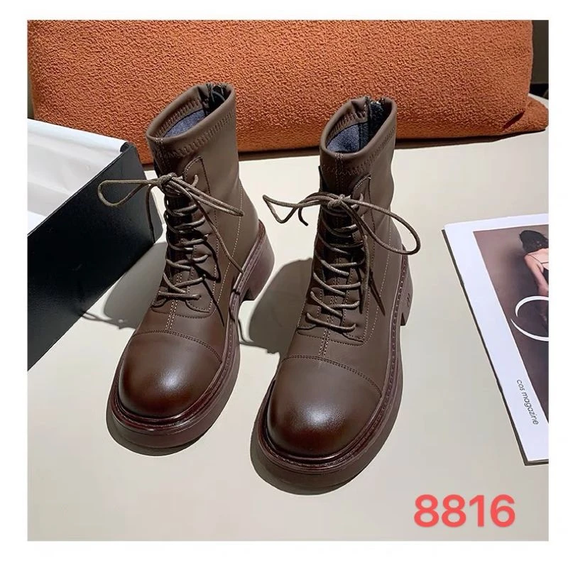 2023新款系带纯色简约短筒马丁靴8816