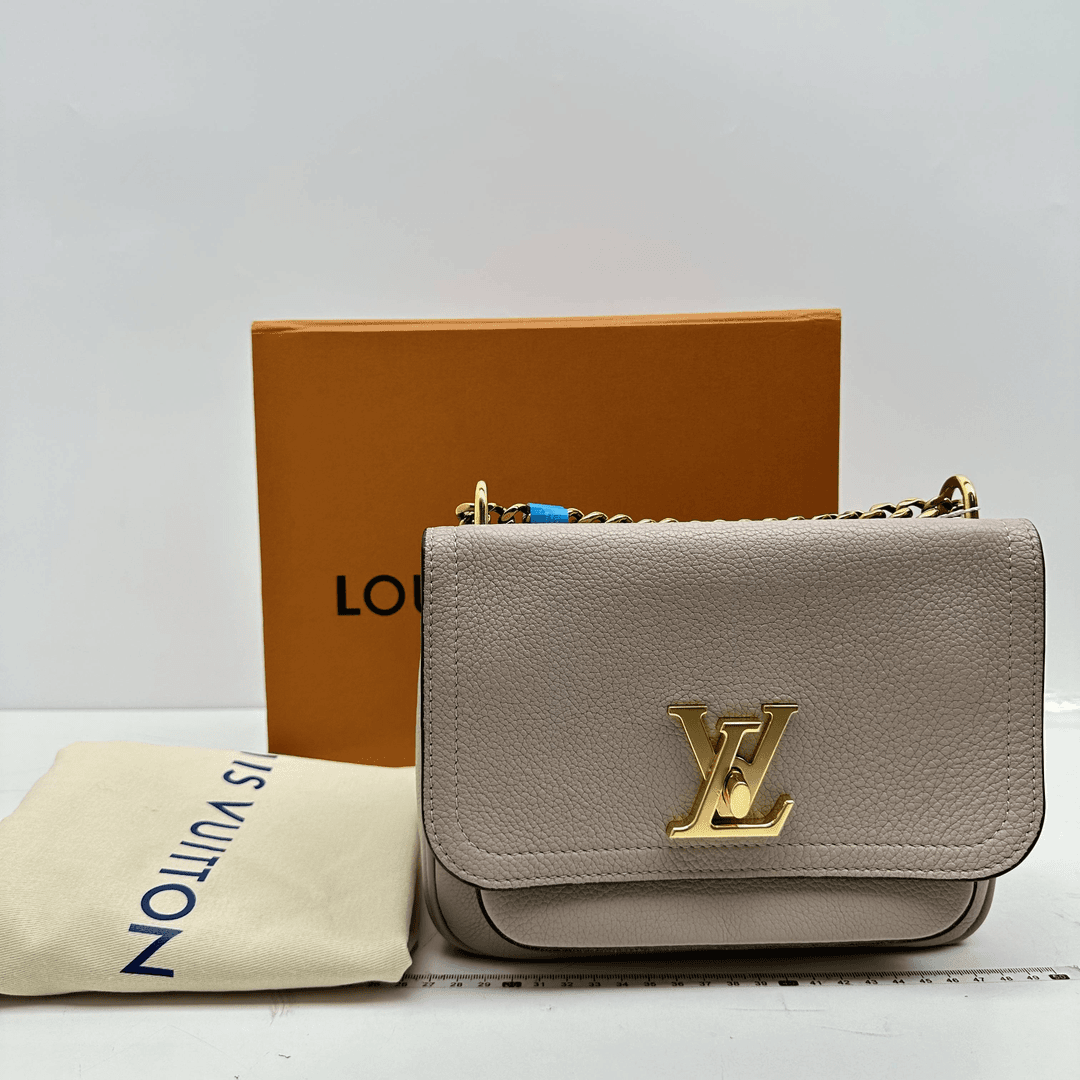 胖虎奥斯汀/路易威登/95新/公价0/箱包/斜挎包/312407130297