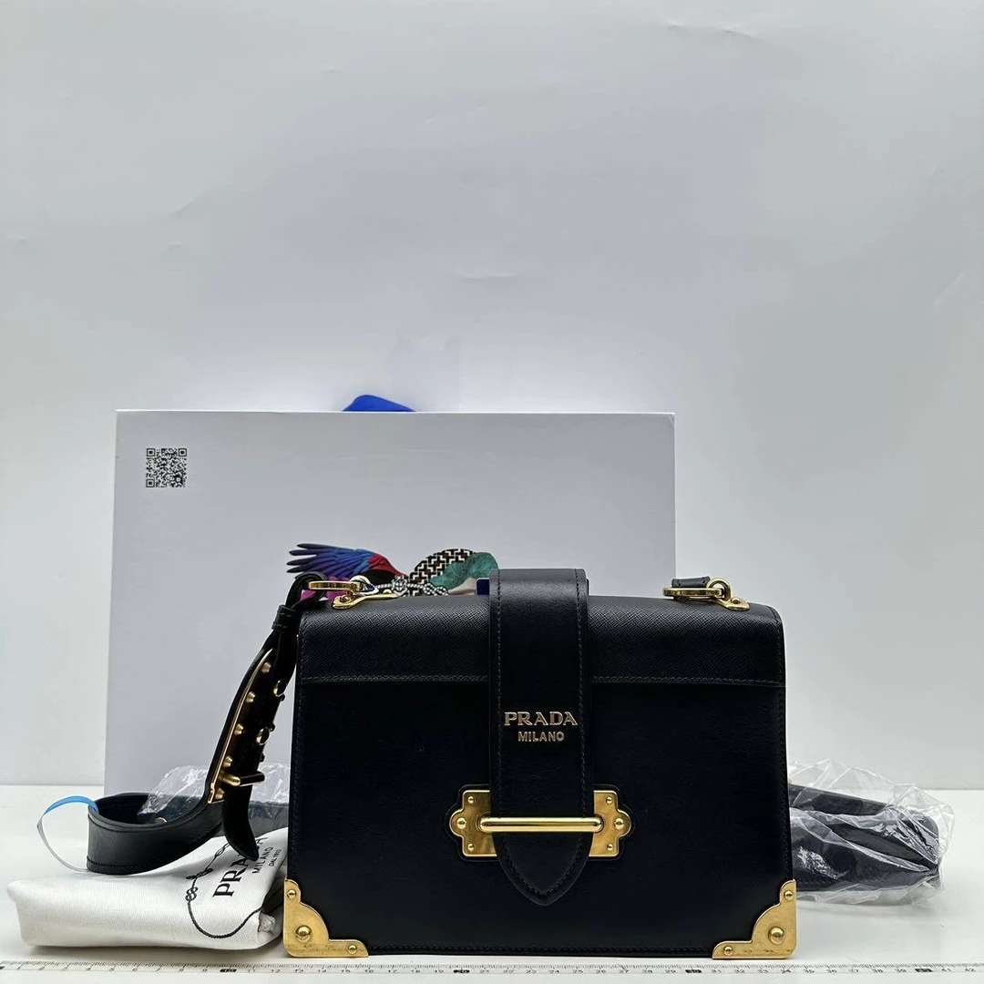 胖虎曼曼/普拉达/95新/公价0/箱包/单肩包/312408120186