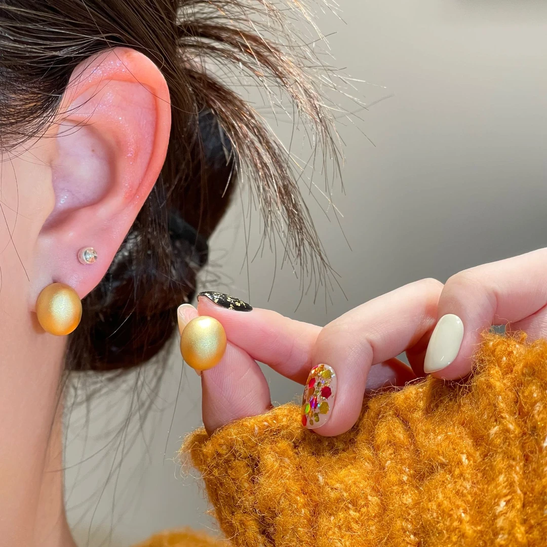 法式高级感哑金耳钉轻奢时尚耳饰R2136