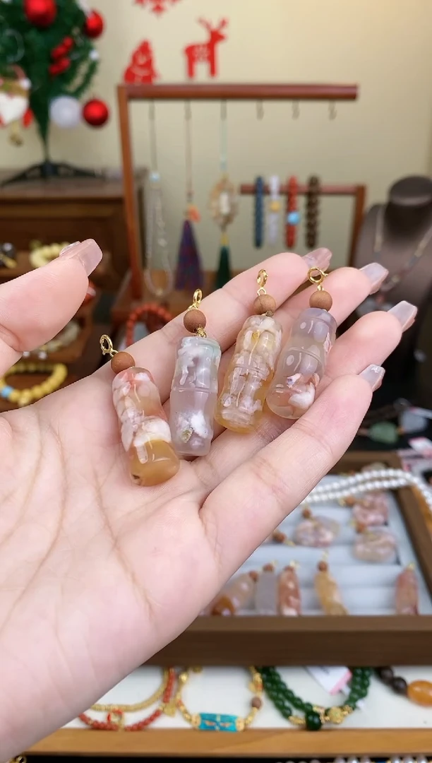 【闪购商品】玛瑙/玉髓吊坠(不含链)银S925镶嵌樱花竹节多样性发一