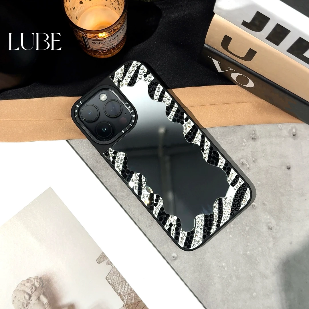 【镜面斑马】歪歪高定设计手工钻镜面壳适用于iPhone15promax/14/13