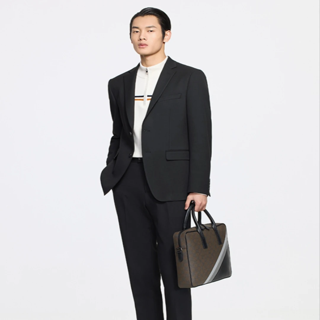 劲霸男装婚礼西服