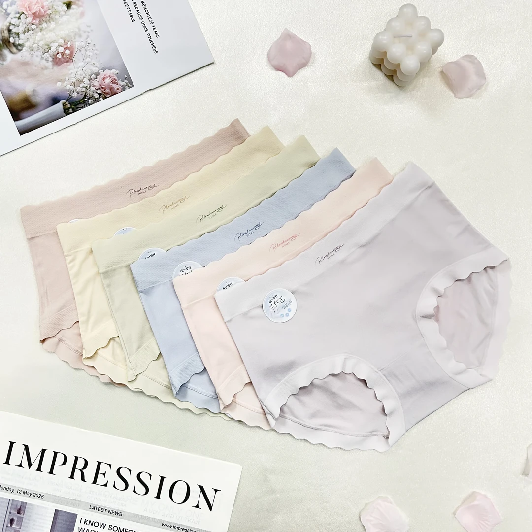 1147【四条装】春夏季舒适透气亲肤女士内裤中腰高弹纯色三角裤短裤