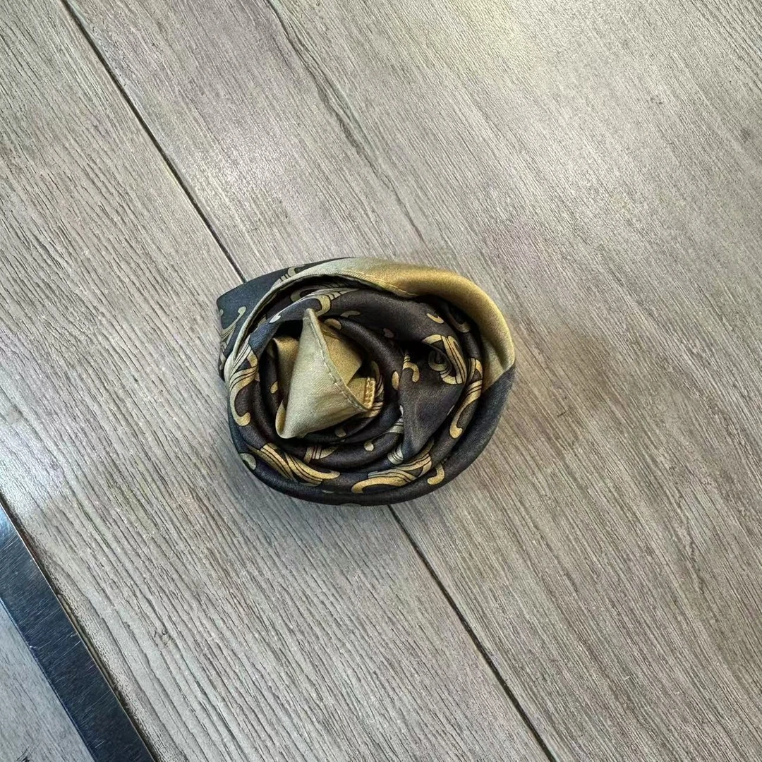 桑蚕丝丝巾单面金边凯旋门50方巾夏季薄款时尚风气质真丝丝巾A004