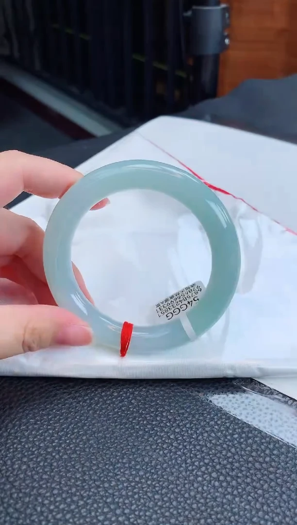 【闪购商品】翡翠手镯未镶嵌缅甸天然A货翡翠手镯