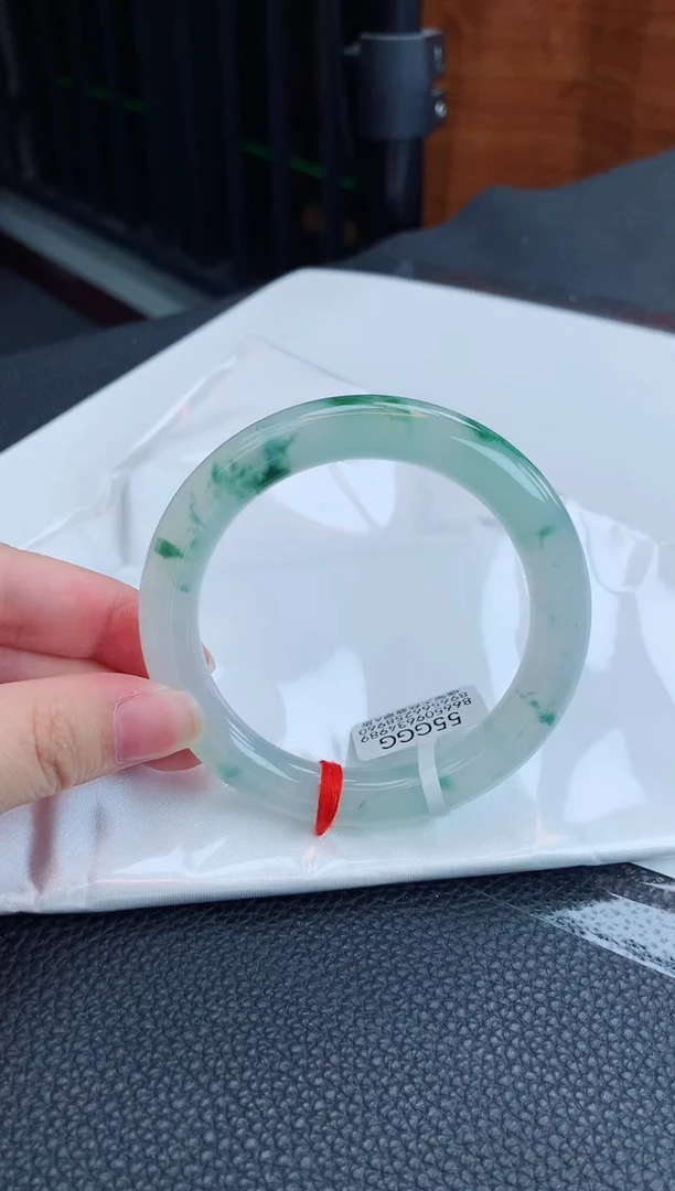 【闪购商品】翡翠手镯未镶嵌缅甸天然A货翡翠手镯