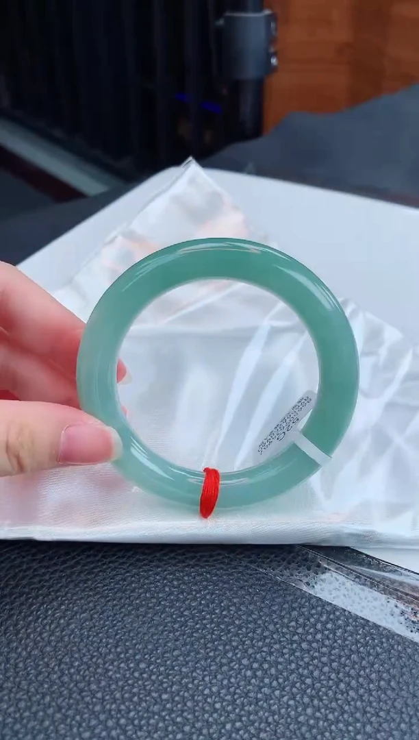 【闪购商品】翡翠手镯未镶嵌缅甸天然A货翡翠手镯