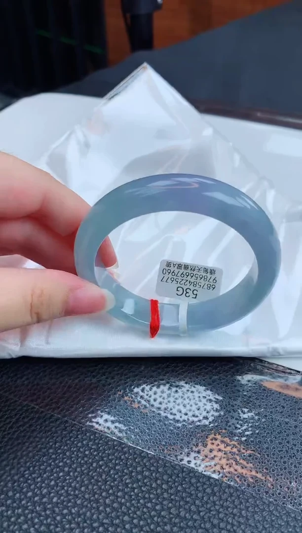 【闪购商品】翡翠手镯未镶嵌缅甸天然A货翡翠手镯
